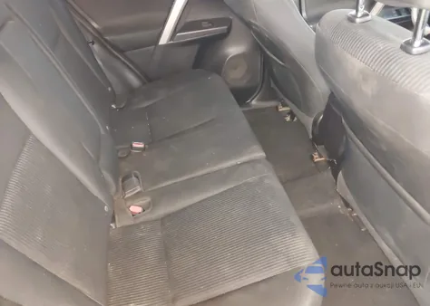 2017 Toyota Rav4 Le z USA, uszkodzony, nr VIN 2T3ZFREV3HW348073